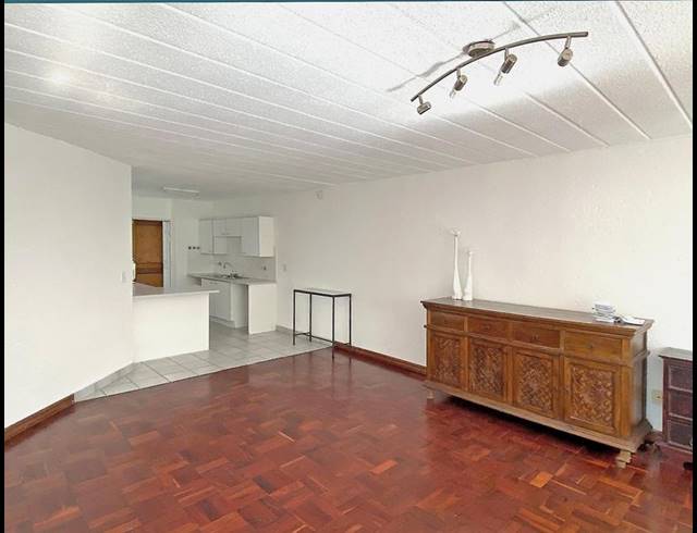 2 BEDROOM APARTMENT FOR SALE IN CRAIGHALL